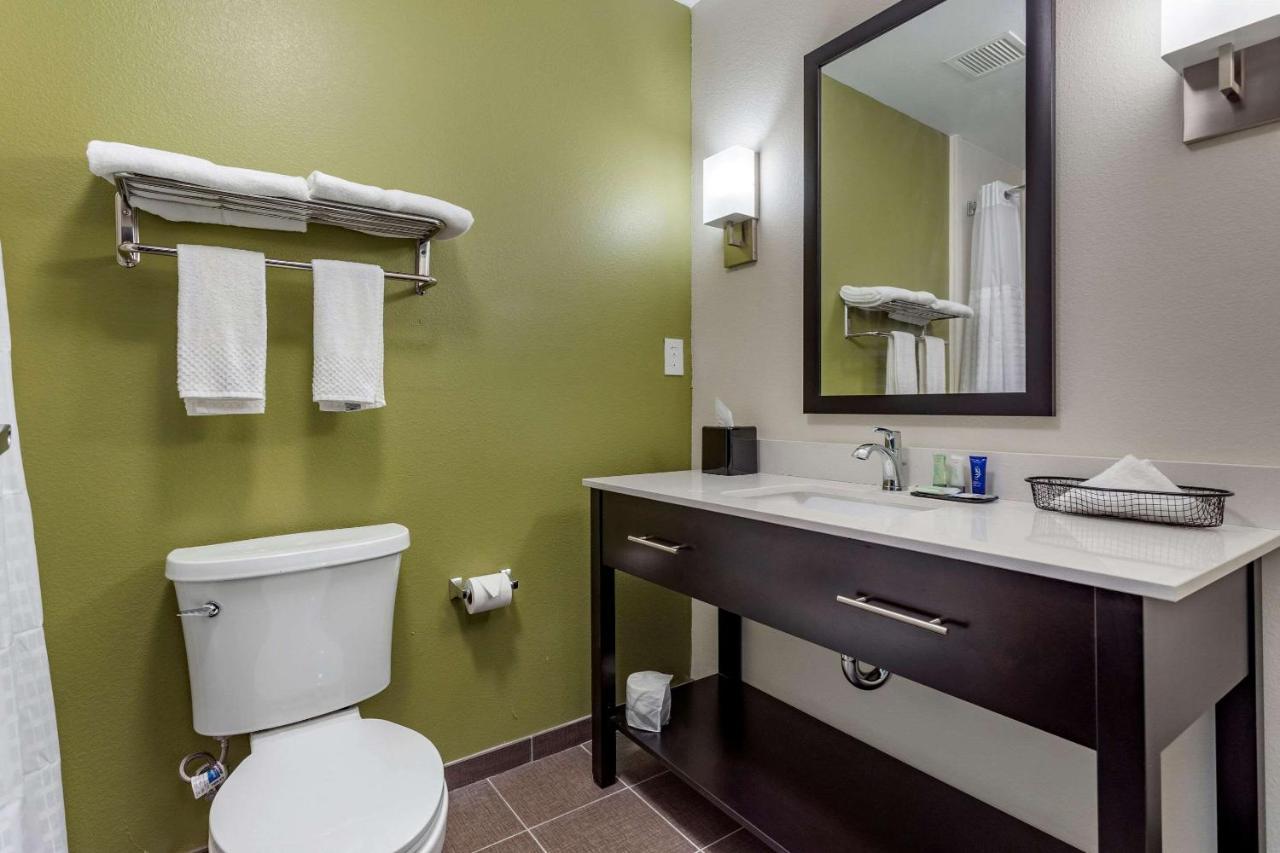 Sleep Inn & Suites Crosby Kültér fotó