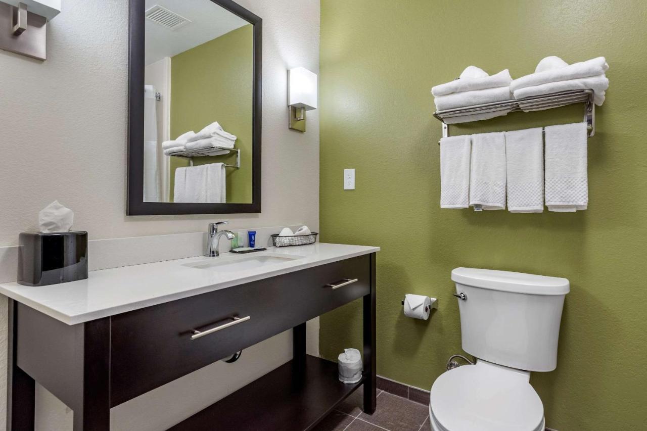 Sleep Inn & Suites Crosby Kültér fotó