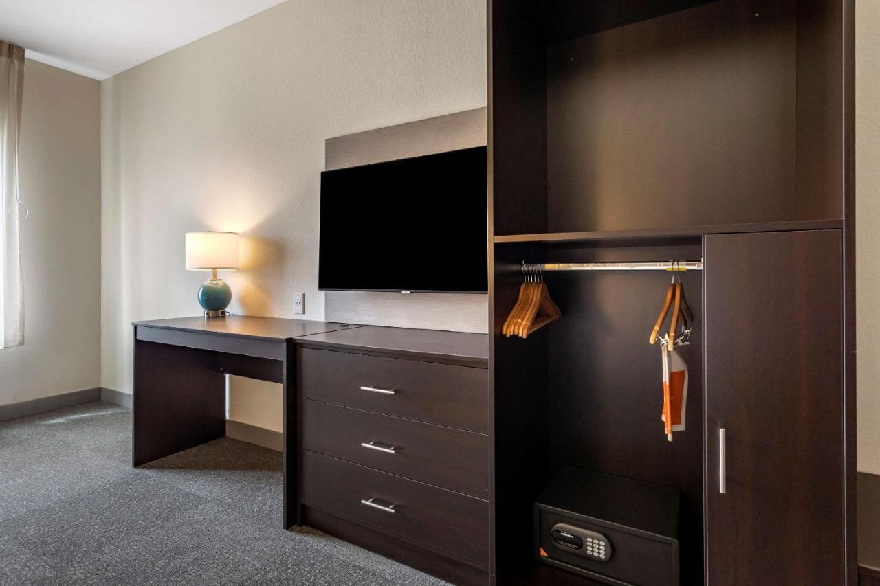 Sleep Inn & Suites Crosby Kültér fotó